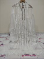 Zareen - Image 30