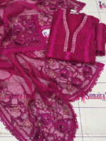 Zareen - Image 20