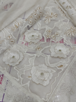 Zareen - Image 28